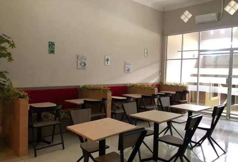 Majatalo Guest House Nasyauqi Kuala Tanjung