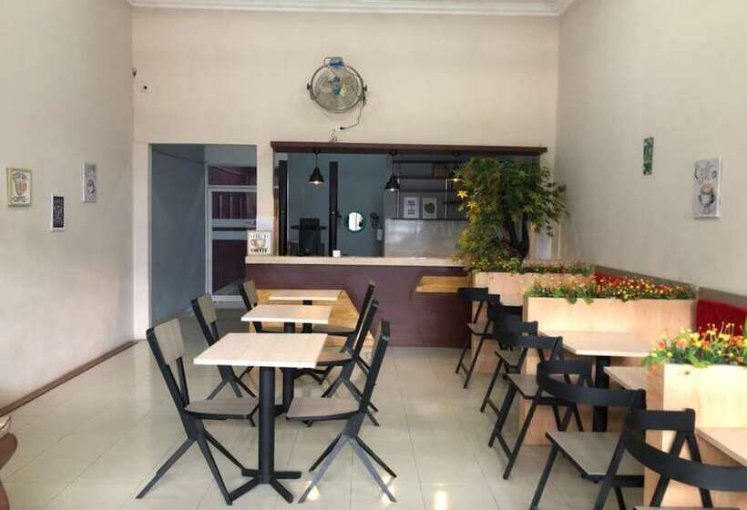 بنسيون Guest House Nasyauqi Kuala Tanjung