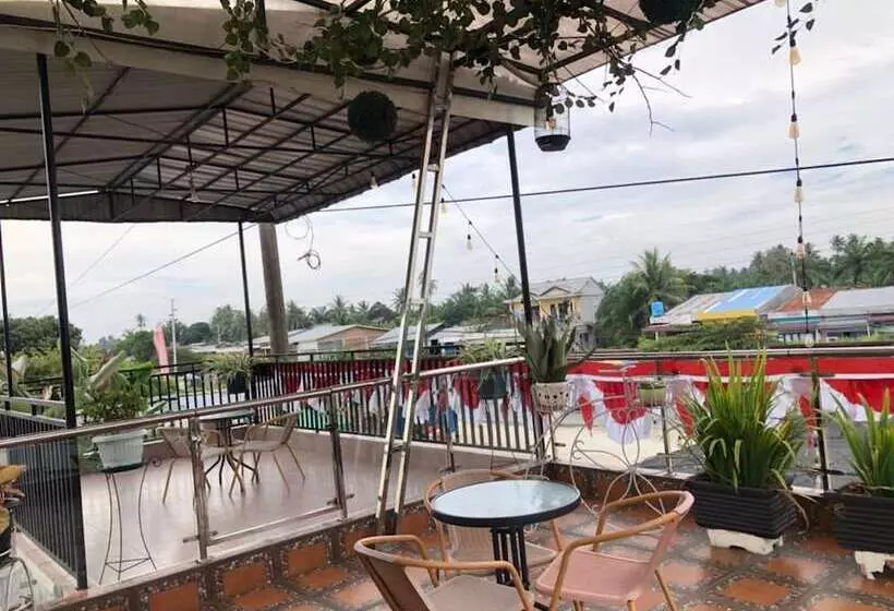 Majatalo Guest House Nasyauqi Kuala Tanjung