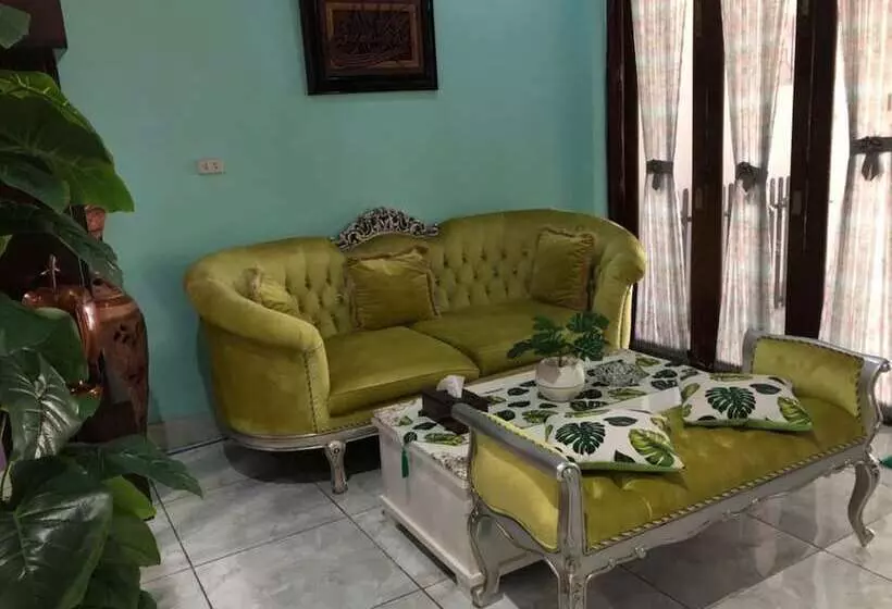 Majatalo Guest House Nasyauqi Kuala Tanjung