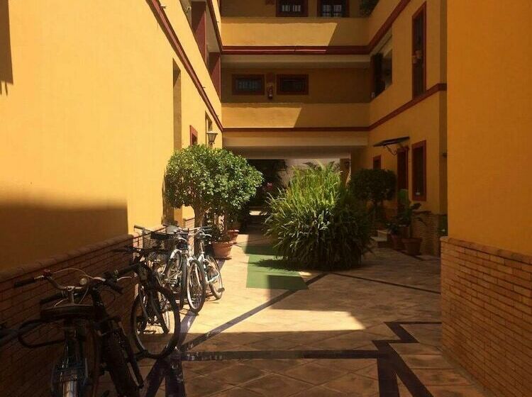 پانسیون Hispales Alameda