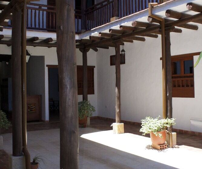 بنسيون La Buganvilla Barichara