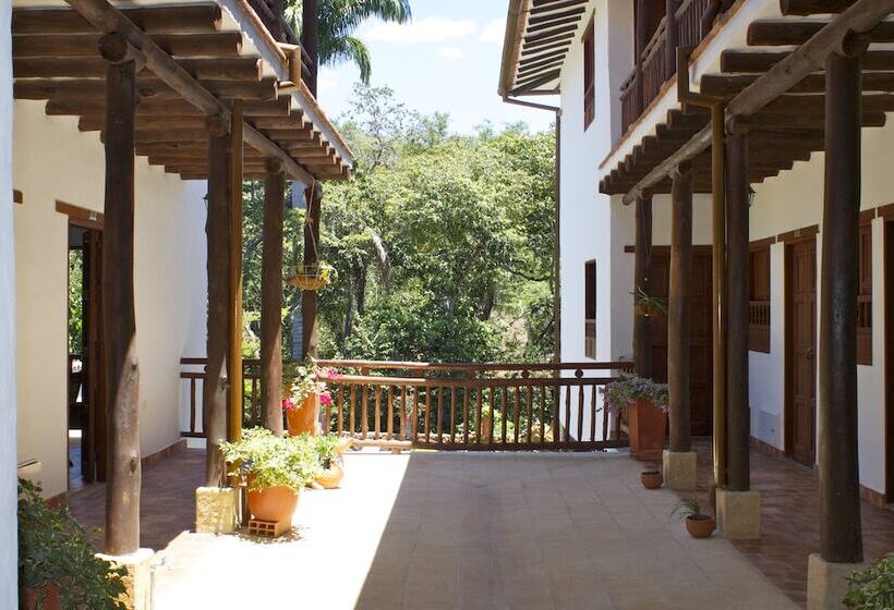 بنسيون La Buganvilla Barichara