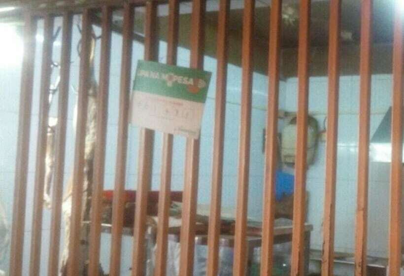 پانسیون Roots Resort