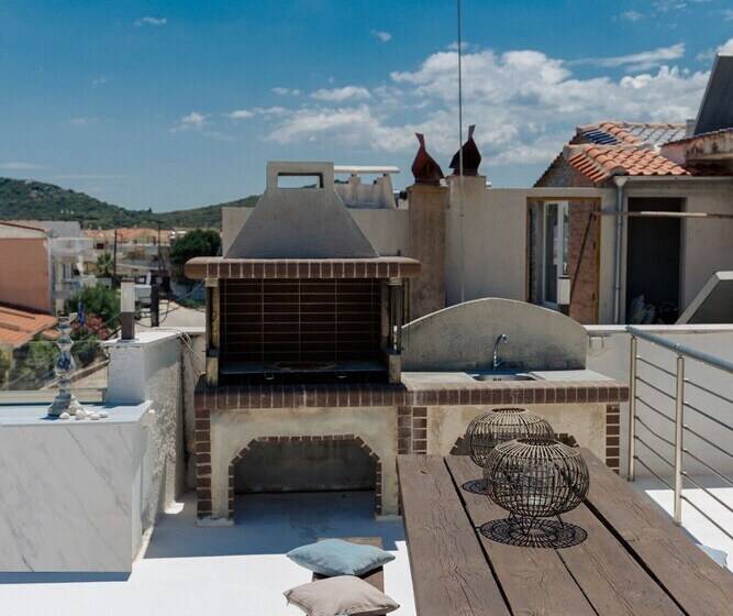 펜션 Sea View Studio With A Barbecue Area On The Terrace Of The Building A Smart Tv