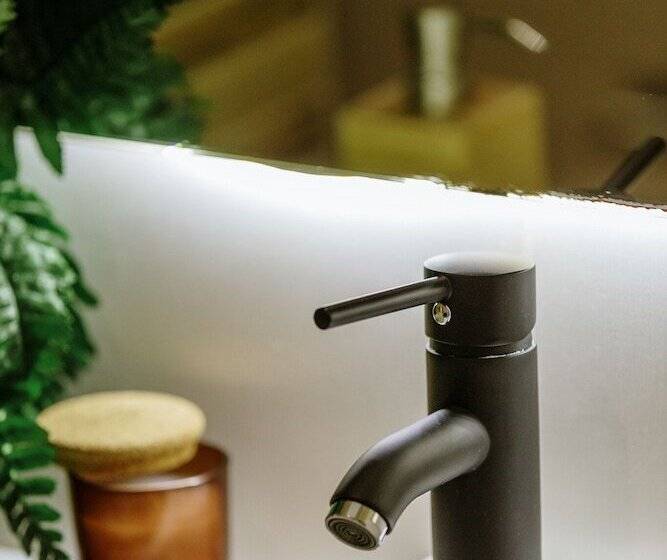 펜션 Sea View Studio With A Barbecue Area On The Terrace Of The Building A Smart Tv