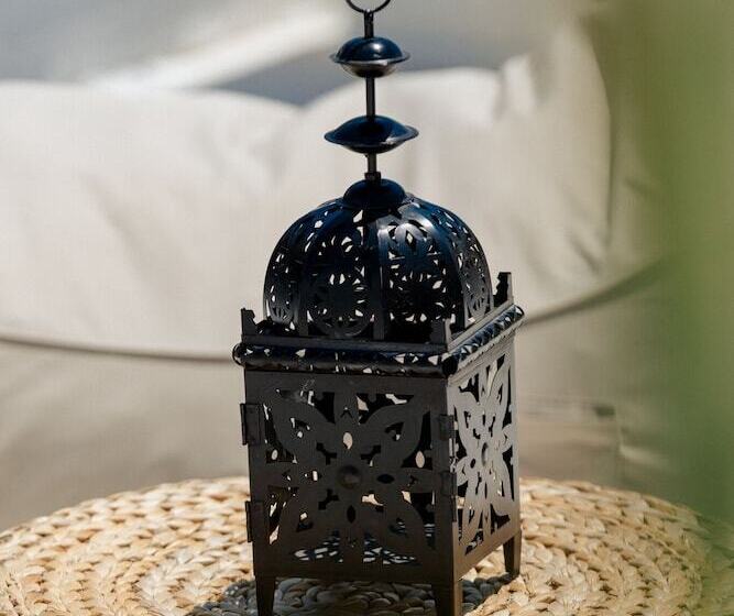 펜션 Sea View Studio With A Barbecue Area On The Terrace Of The Building A Smart Tv