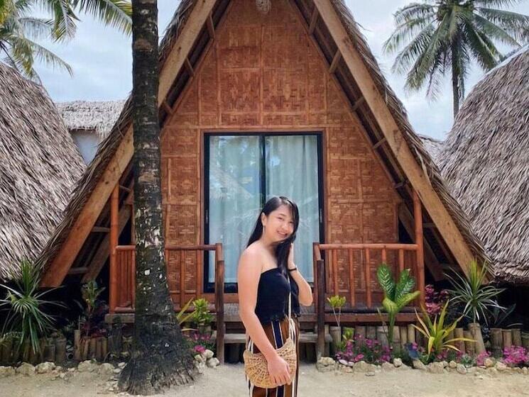 Premiere Haven Hostel Siargao