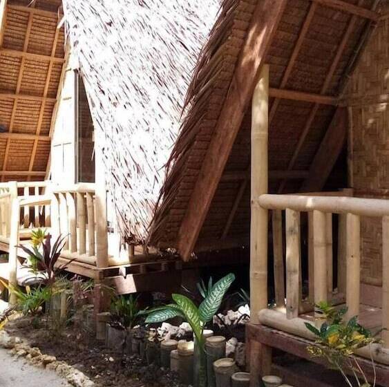 Premiere Haven Hostel Siargao