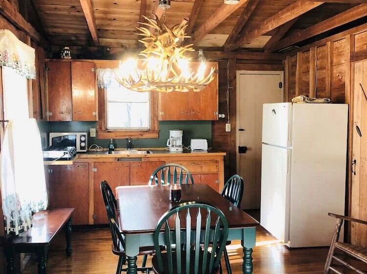 Sweet Valley Cottages