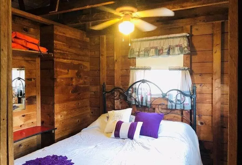 Sweet Valley Cottages