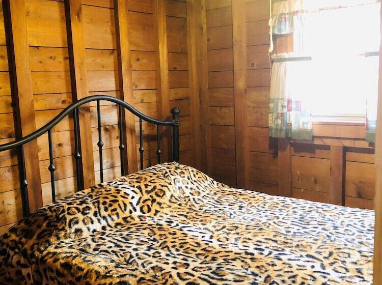 Sweet Valley Cottages