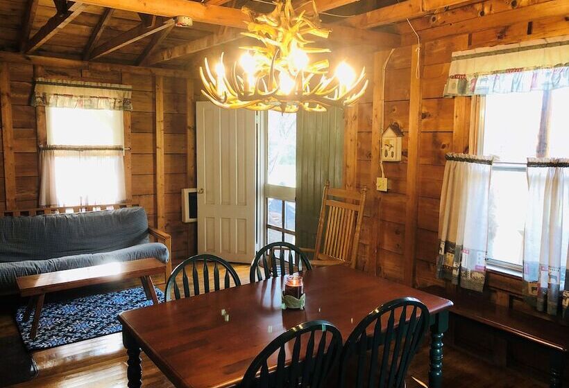 Sweet Valley Cottages