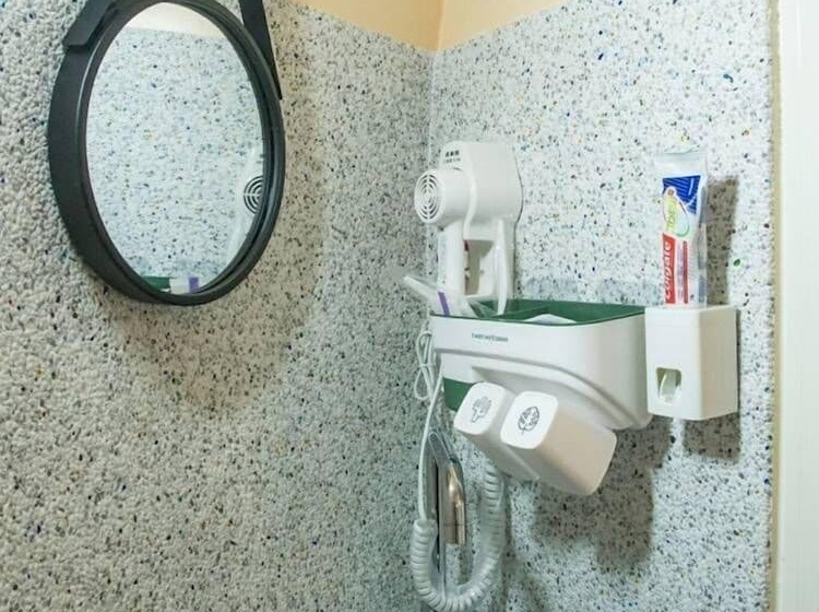 تختخواب و صبحانه Dayastar