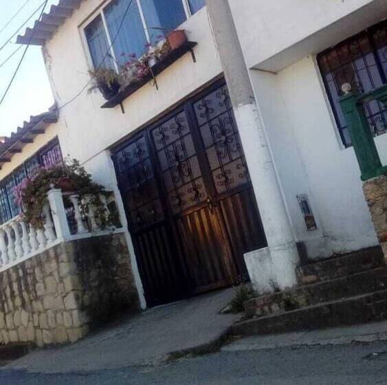 Bed & Breakfast Hospedaje Mirador De Mongui