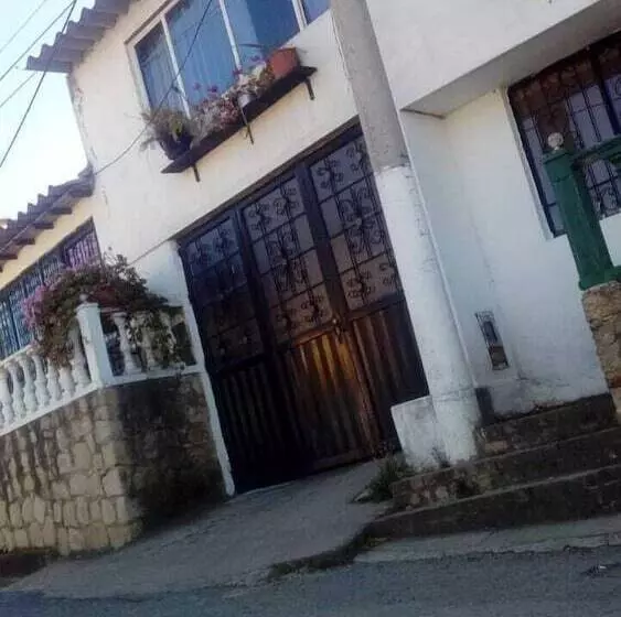 Aamiaismajoitus (B&B) Hospedaje Mirador De Mongui