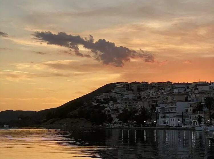 ベッドアンドブレックファースト Mourayio Bed&breakfast