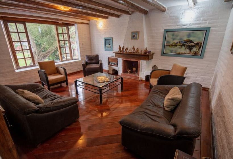 Bed & Breakfast Puembo Birding Garden   Bird Watchers And Nature Lovers