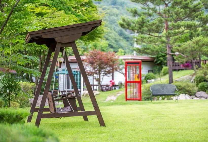 Hongcheon Valley Pension