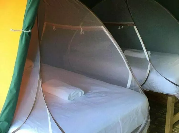 هتل Calalas Lodge