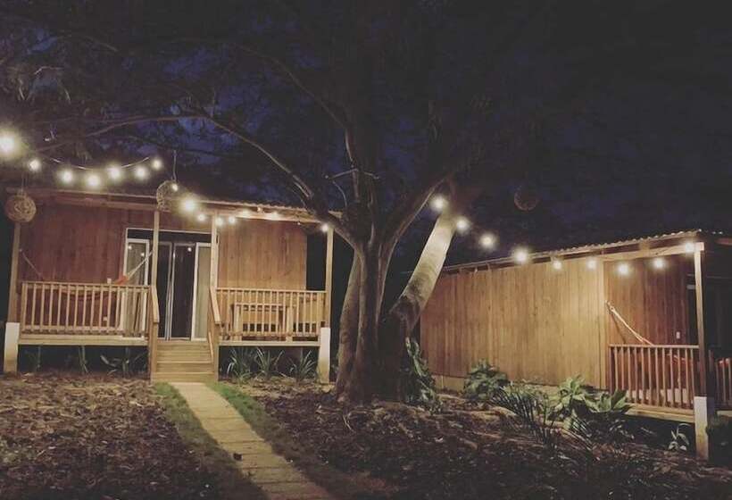 هتل Calalas Lodge