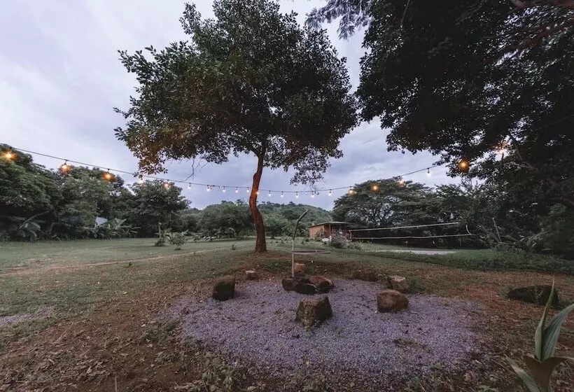 هتل Calalas Lodge