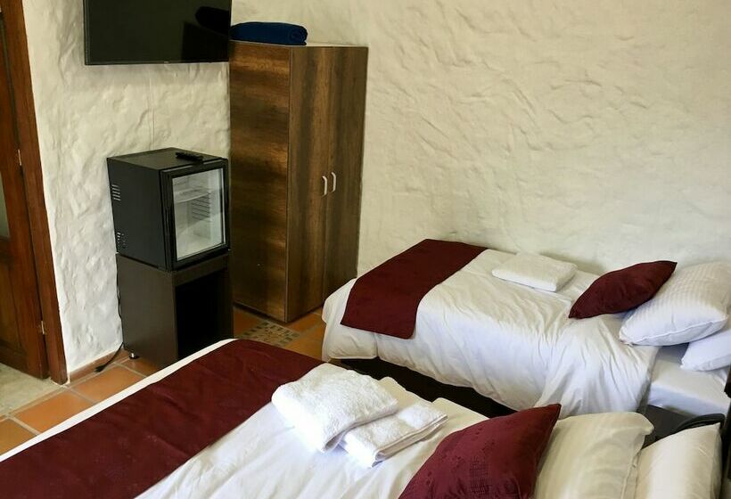 هتل Casona Del Virrey