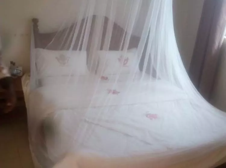 هتل Club Icon Guest House