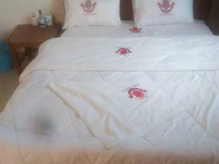 هتل Club Icon Guest House