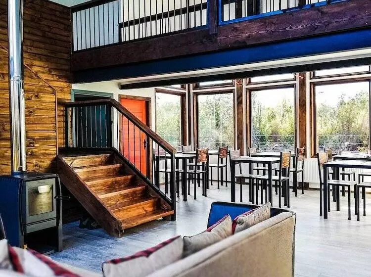 ホテル Entre Volcanes Lodge
