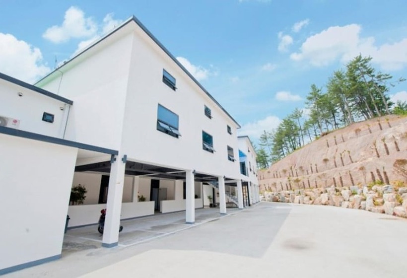 Hotel Goheung Geogeum Island Pension