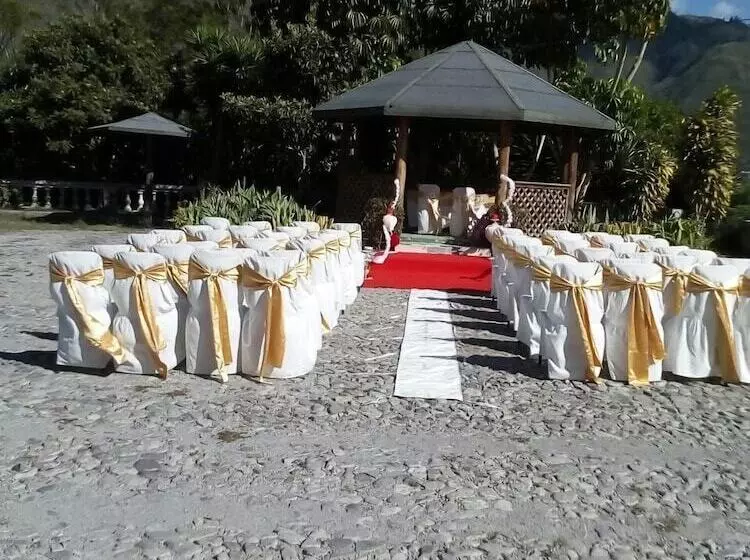 Hotelli Imperio Del Sol