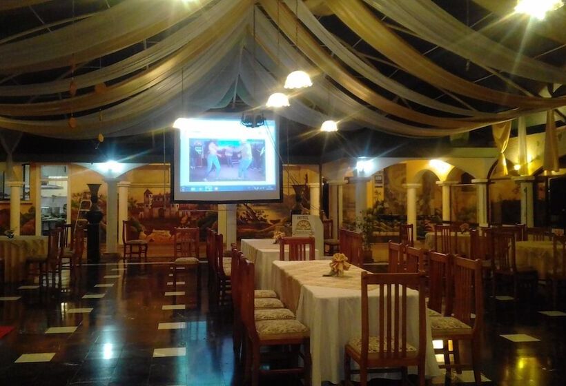 Hotel Imperio Del Sol