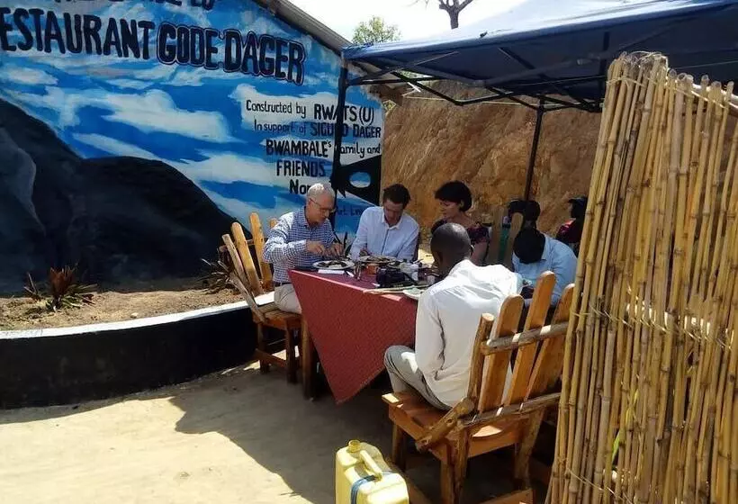 هتل Mbunga Community Campsite