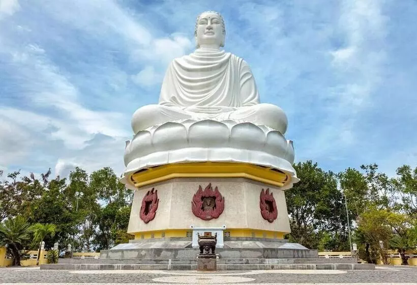 هتل Phu Quy