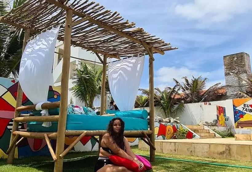 Hotelli Pousada Lagoa Da Barra Taiba