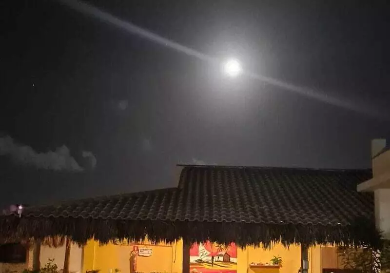 Hotelli Pousada Lagoa Da Barra Taiba
