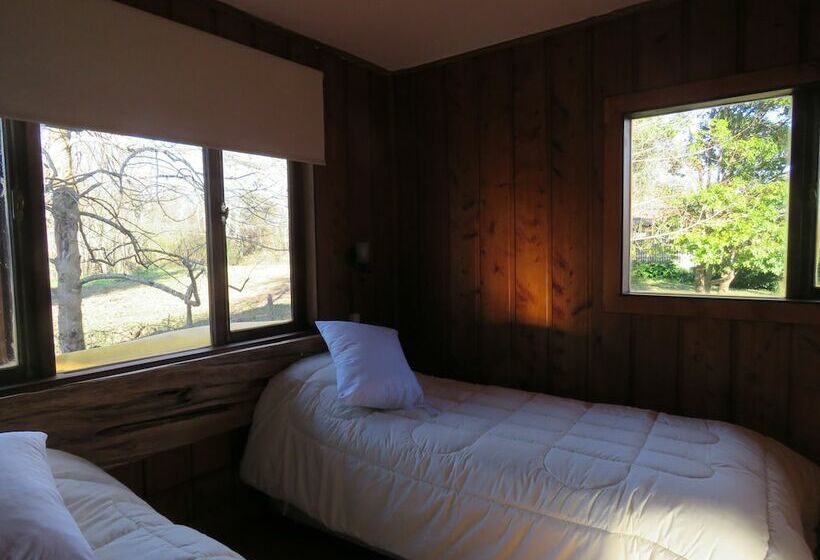 ホテル Quintre Lodge