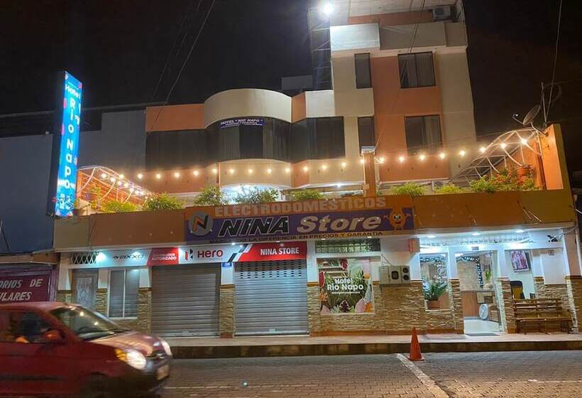 בית מלון כפרי Rio Napo