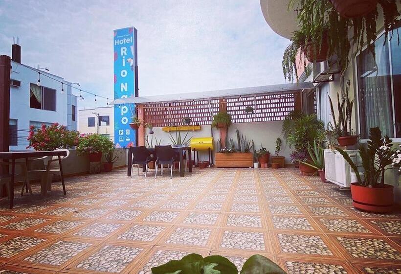 בית מלון כפרי Rio Napo