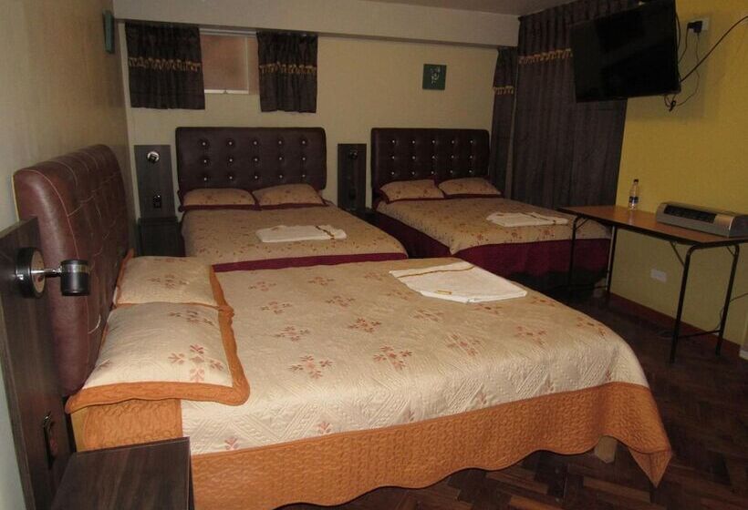 Отель Sueños Dorados