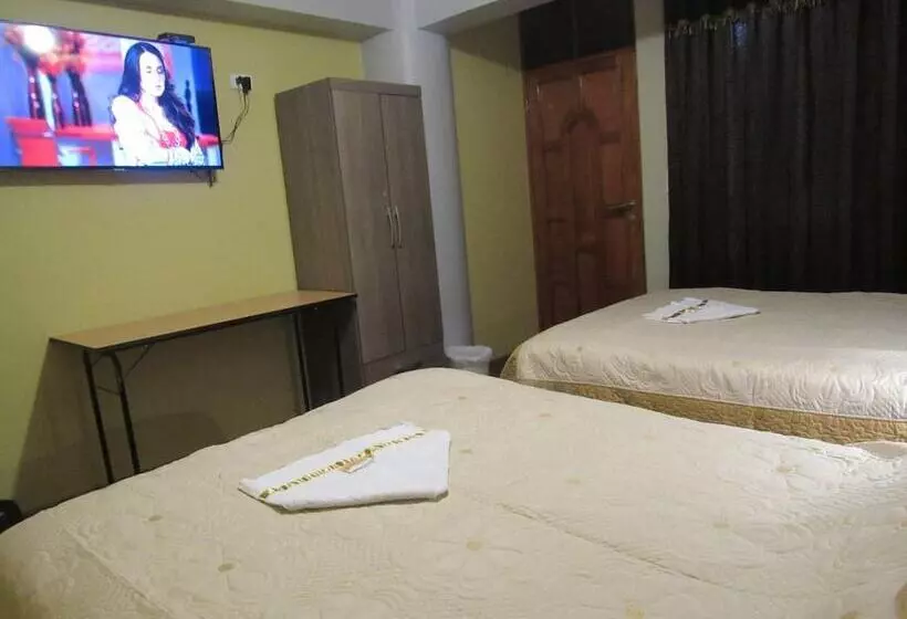 Hotelli Sueños Dorados