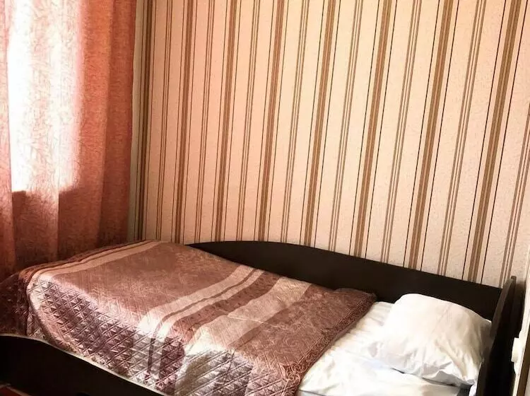 هتل Svetlana