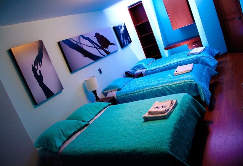 هتل Torre De Cristal