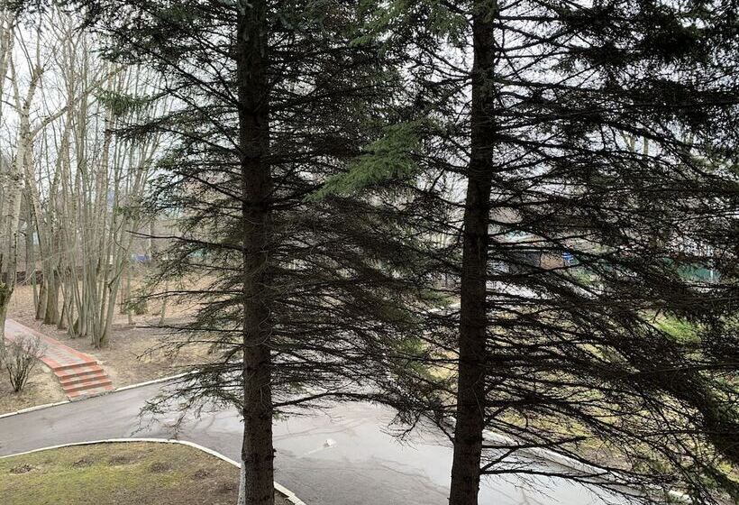 Отель Trade Union Training Center