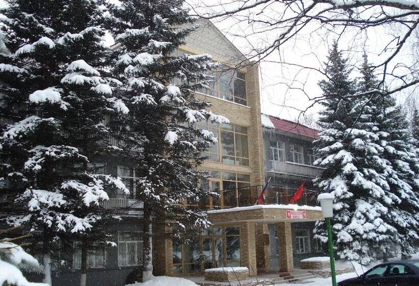 Отель Trade Union Training Center