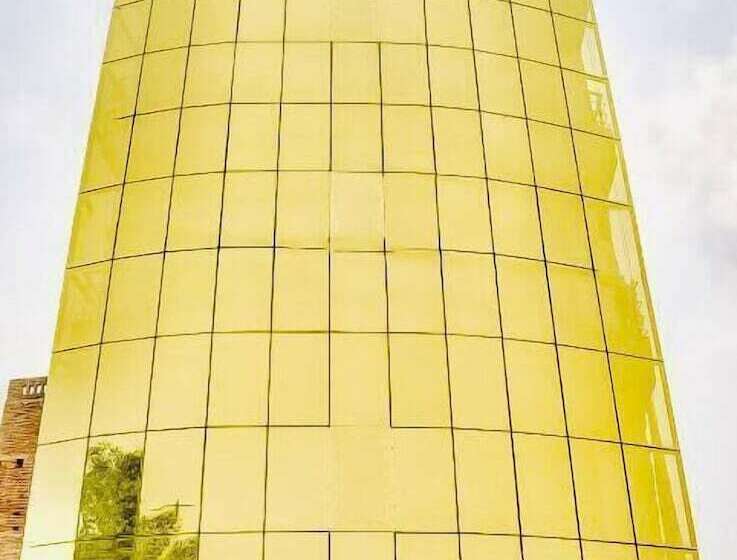 בית מלון כפרי Vidhata Palace