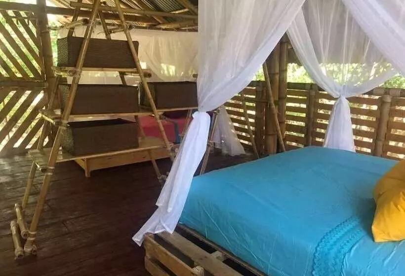 La Casa En El Aire   Hostel