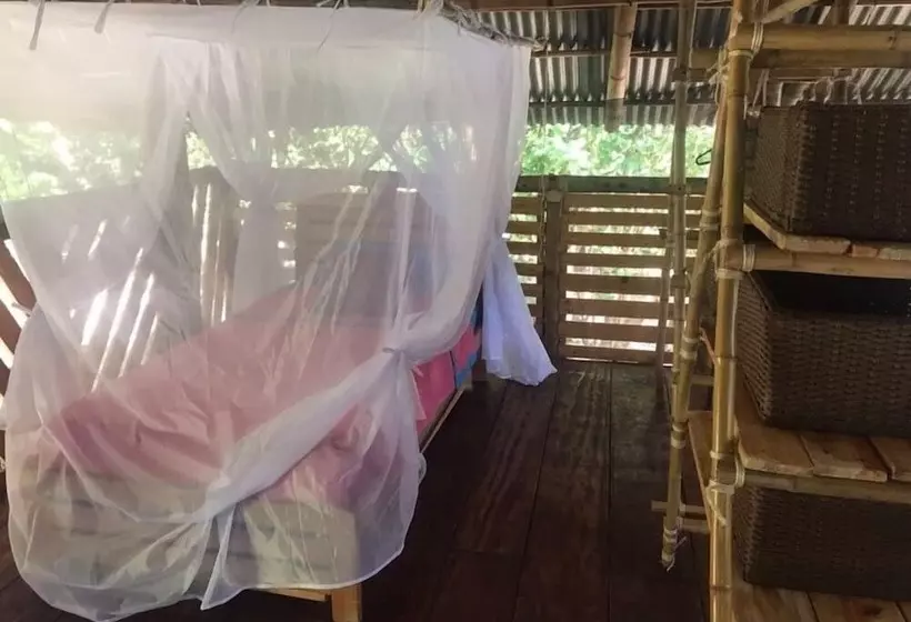 La Casa En El Aire   Hostel