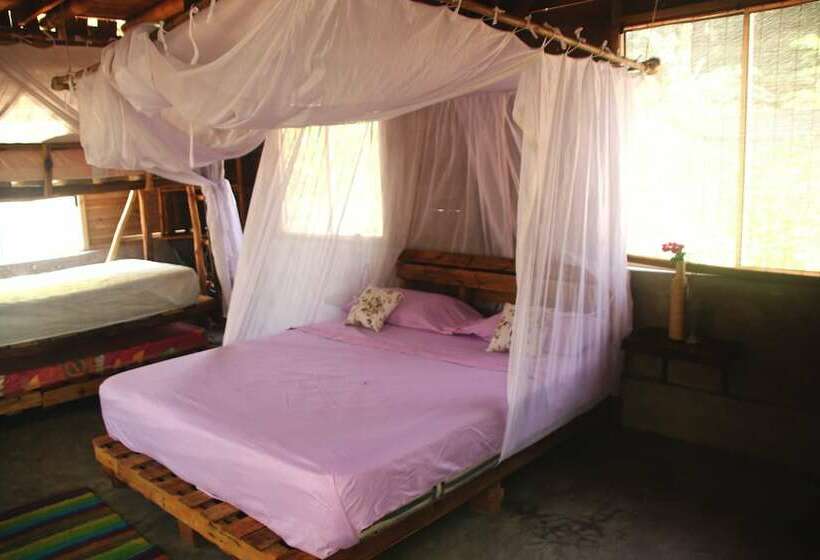 La Casa En El Aire   Hostel